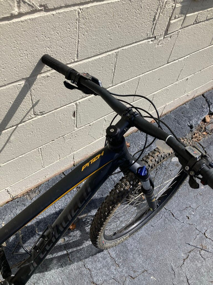 Specialized 2018 Pitch Comp 27.5 Hardtail MTB, Grey/Yellow, Men's L