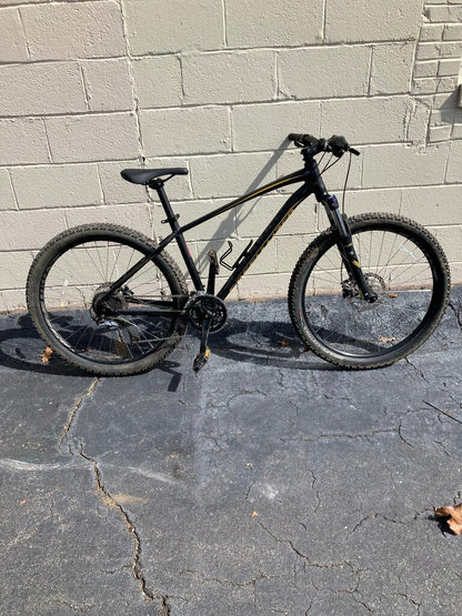 Specialized 2018 Pitch Comp 27.5 Hardtail MTB, Grey/Yellow, Men's L