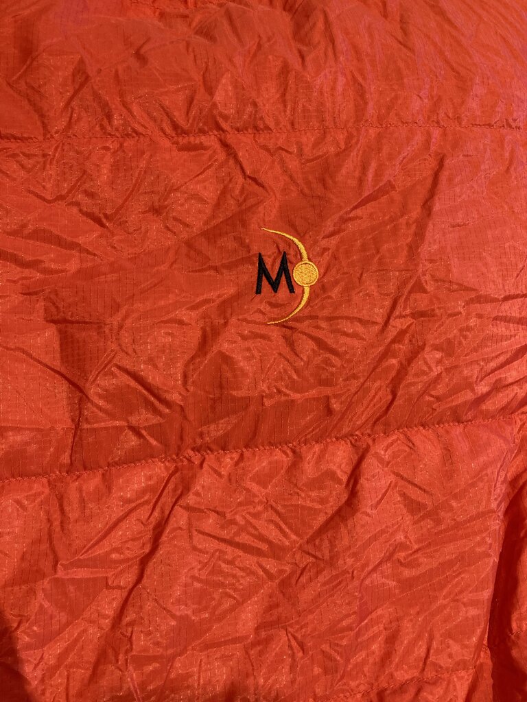 Moonstone Liberty Ridge 800 Sleeping Bag, Red/Black, .0 Degree