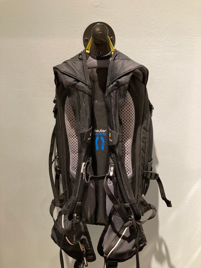 Deuter Compact EXP Backpack, Black/Green, 12L