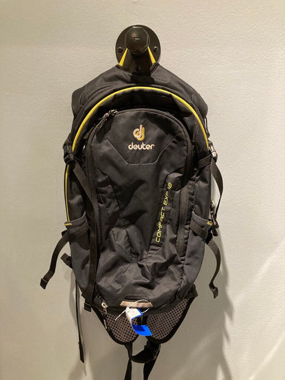 Deuter Compact EXP Backpack, Black/Green, 12L