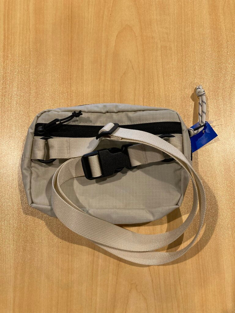 Topo Designs Ripstop Belt Bag, White, 1.25L (Sample)