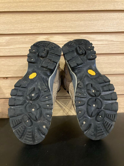 Vasque Mid Hiking Boot, Brown/Grey, Women's 7