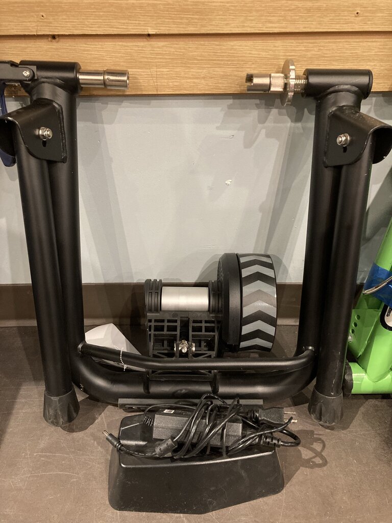 Wahoo KickR Snap Bike Trainer, Black/Grey