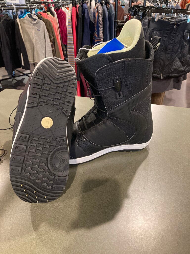 Burton Mint Snowboard Boot, Black/Green, Women's 8.5