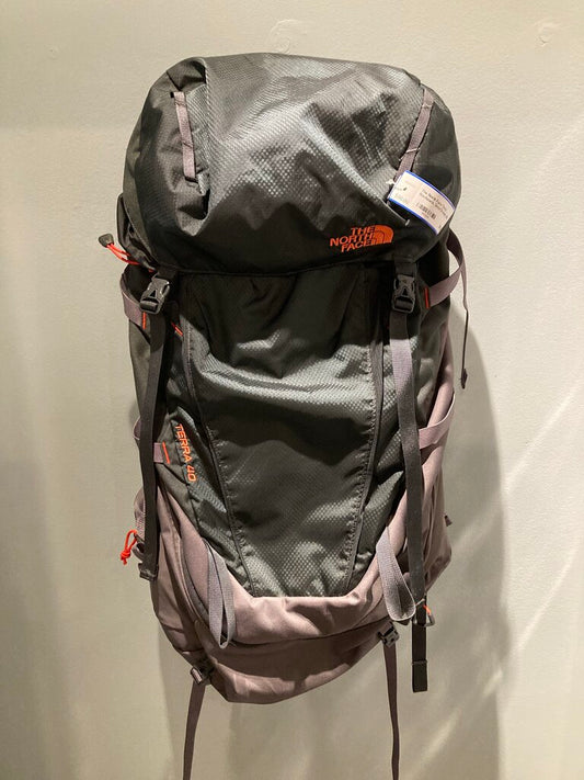 The North Face Terra Backpack, Grey/Orange, 40L