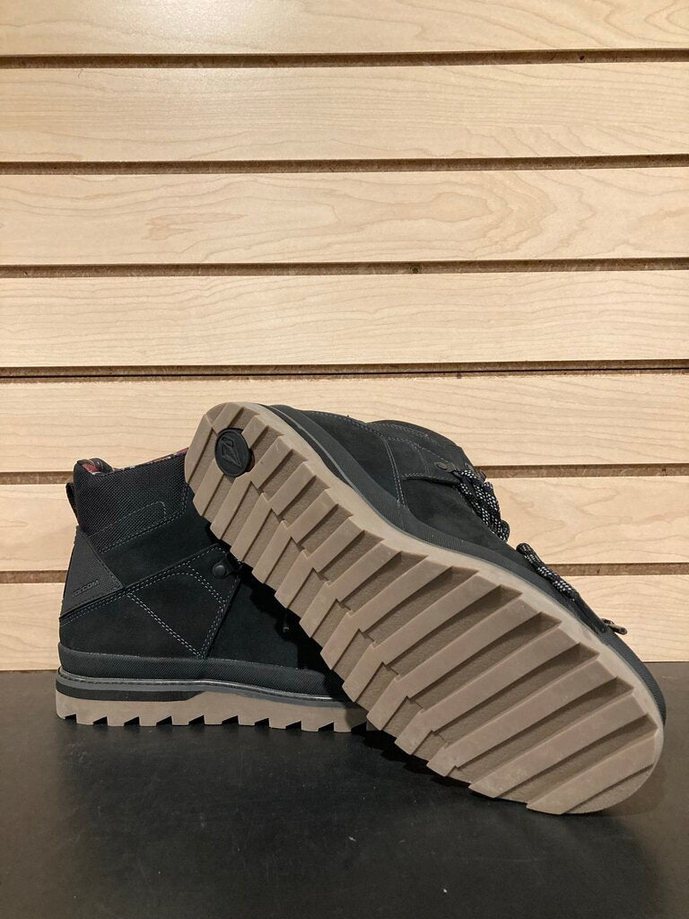 Volcom Outlander Boot, New Black, Men's 9