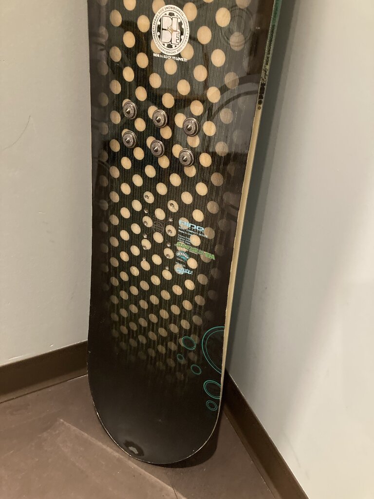 Ride Concepts Compact Series Snowboard, Black/Green/Gold, 43