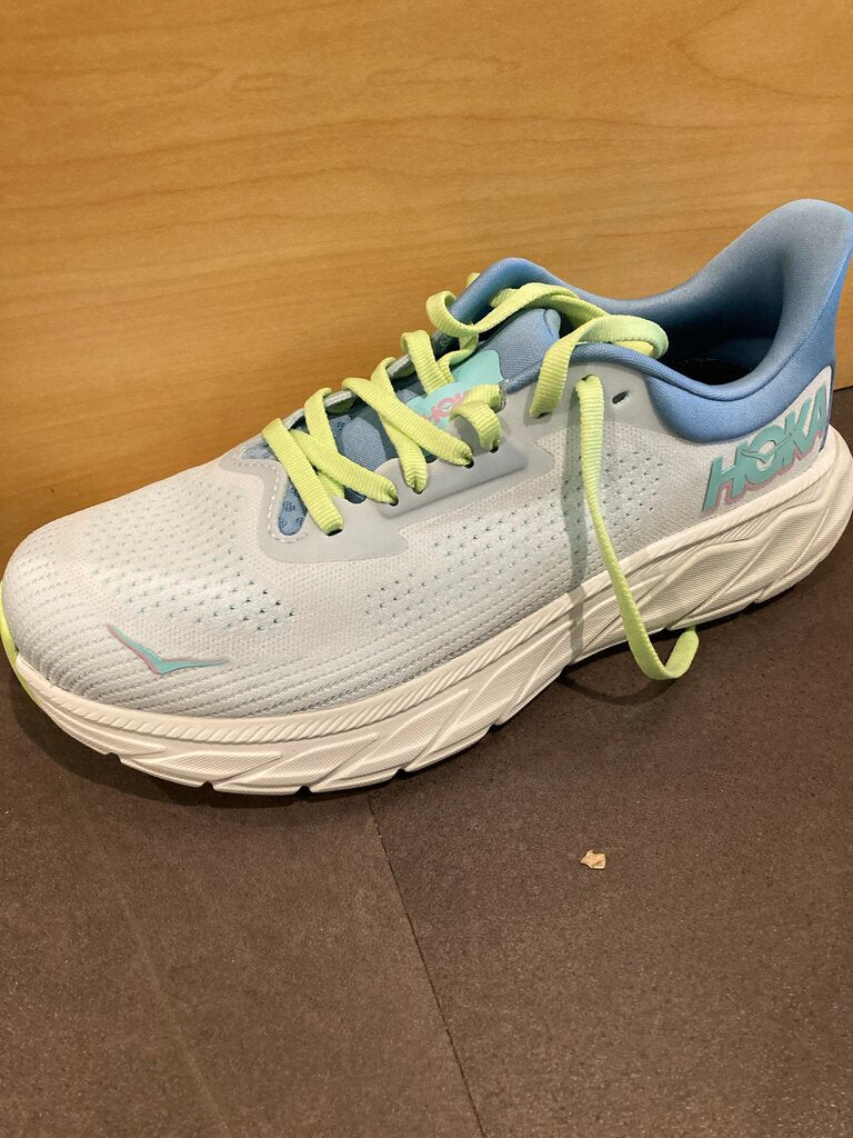 Hoka Arahi 7 Shoes, Blue/White, Women's 6