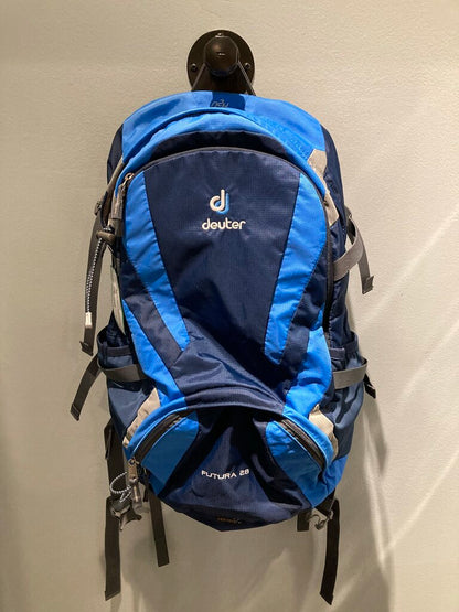 Deuter Futura 28 Backpack, Blue