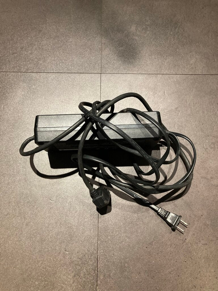 Kona DewE Electric Bike, Blue