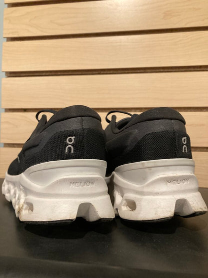 On Running Helion, Black/White, Women's 9.5