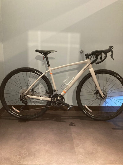 Co-Op Cycles ADV 2.2, Grey, 700c/18.5"