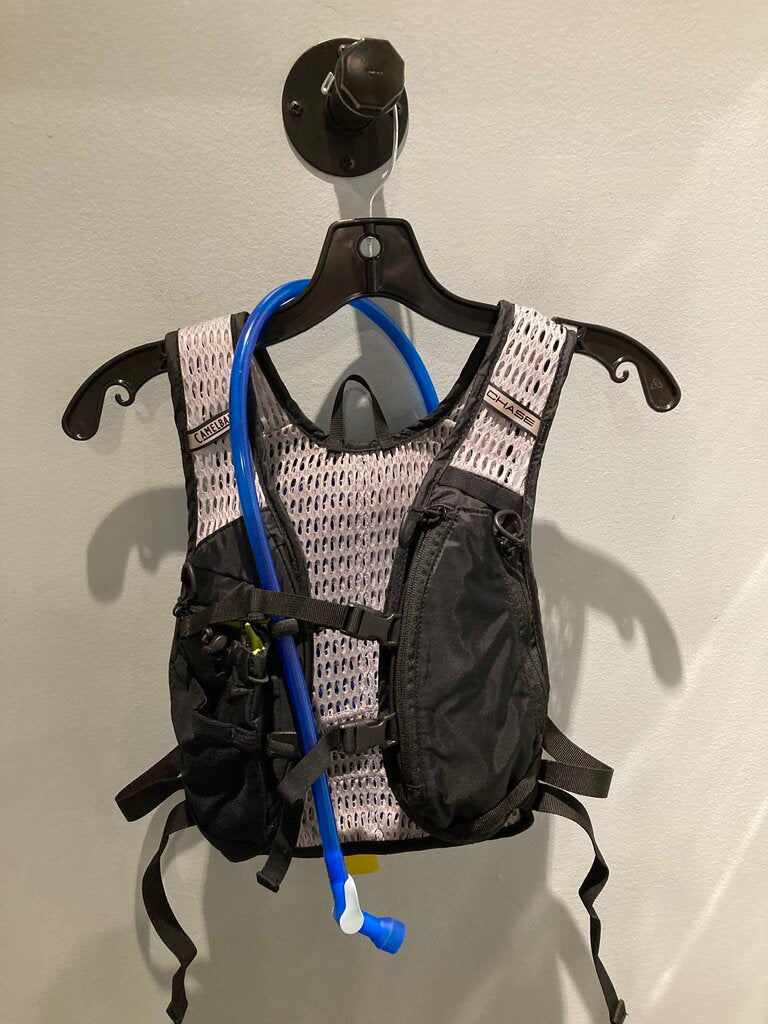 Camelbak Chase Bike Vest, Black w/ Bladder