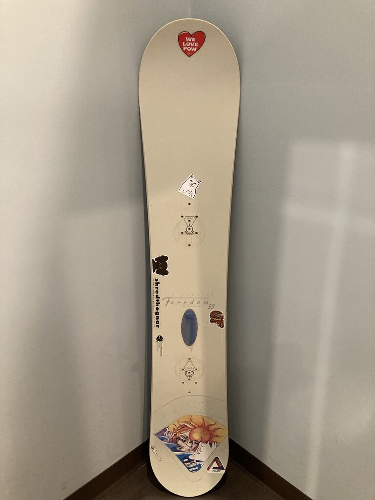 Burton Victoria's Freedom Super Fly II Snowboard, White, 153cm (no bindings)