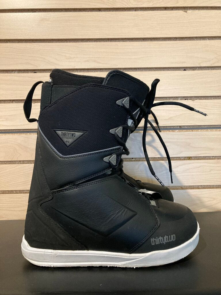 Thirtytwo Snowboarding Boots, Black, Men's 9