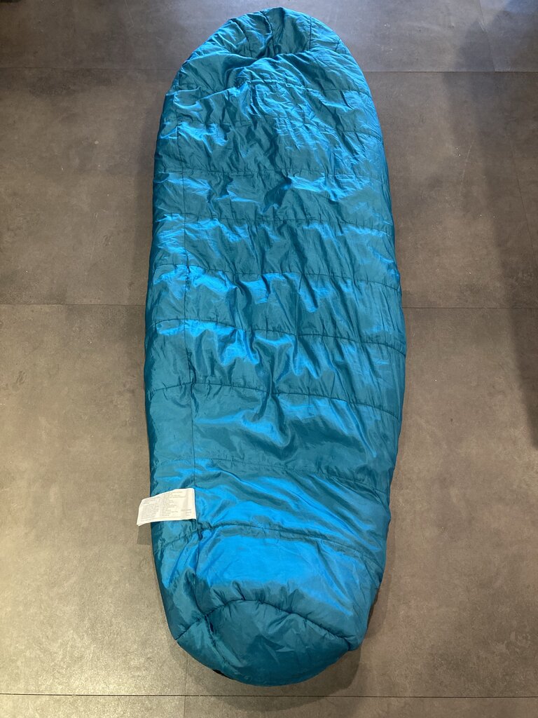 *Vintage* Mountain Hardwear Sleeping Bag, Teal, SHORT 20 Degree?
