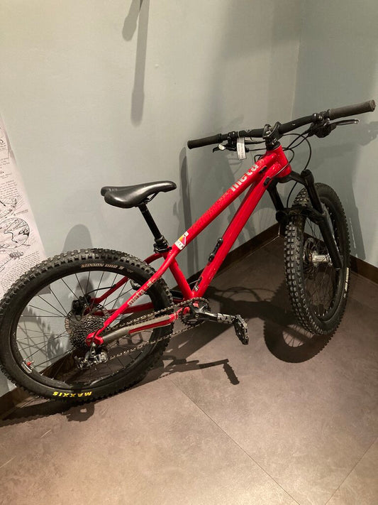 Commencal Meta HT24, Red/Black, 13" Size, 24" Wheel