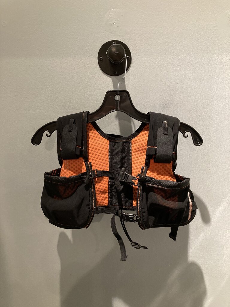 Orange Mud Running Vest, Orange/Black