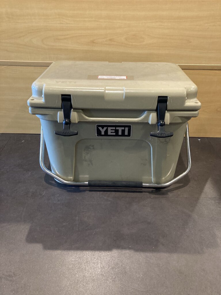 Yeti Roadie, Tan, 20 Quart