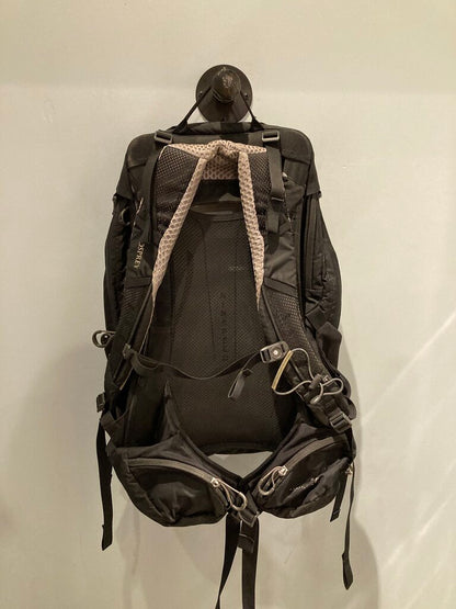 Osprey Manta Backpack, Black, 34L