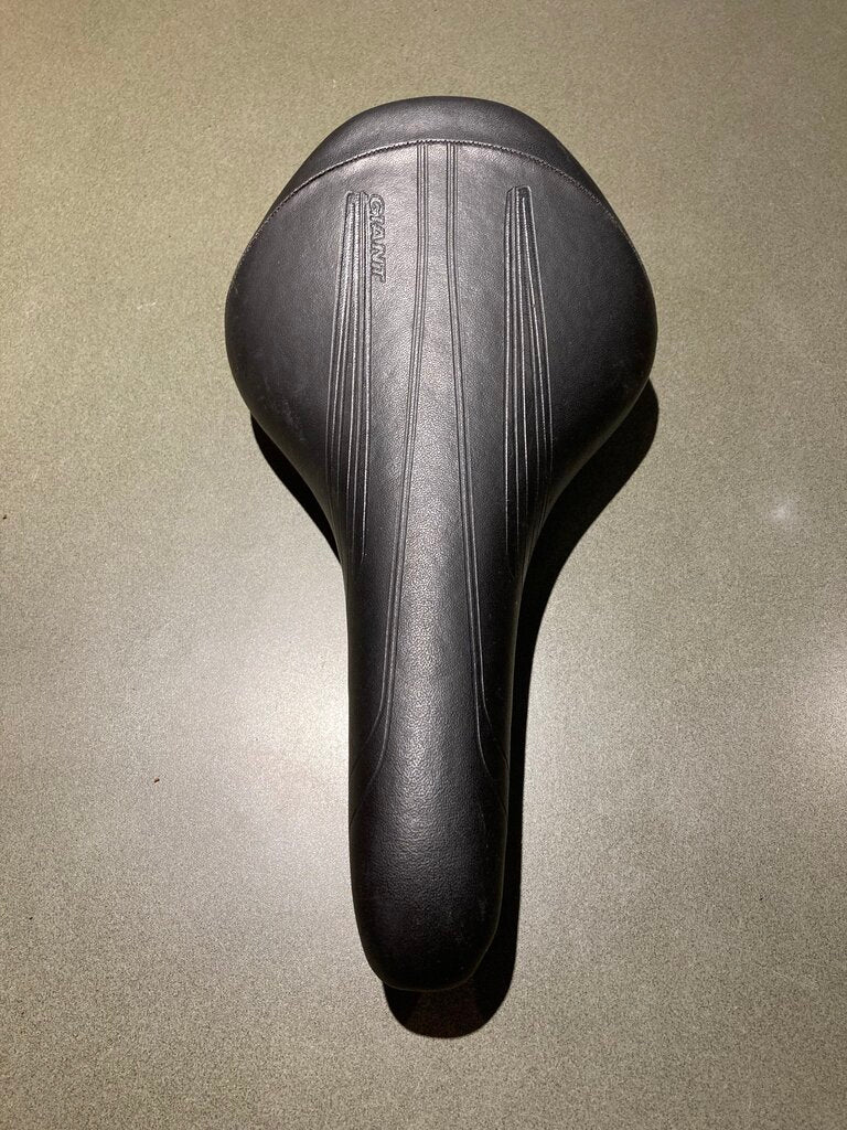 Giant Bike Saddle, Black