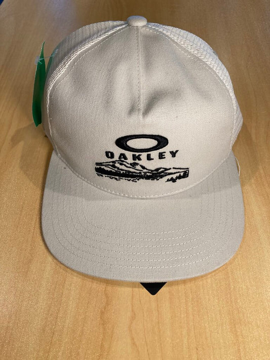 Oakley Trucker Hat, White, OS