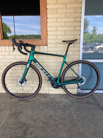 Scott Addict 20 Carbon Road Bike, Green, 28" Tires/54cm Frame