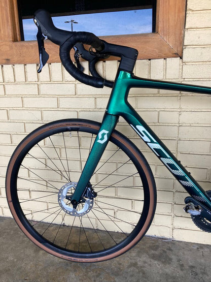 Scott Addict 20 Carbon Road Bike, Green, 28" Tires/54cm Frame