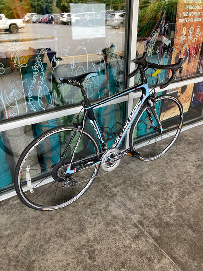 Cannondale Synapse 3, Black/Blue/White, 56cm Frame, 700c Wheel