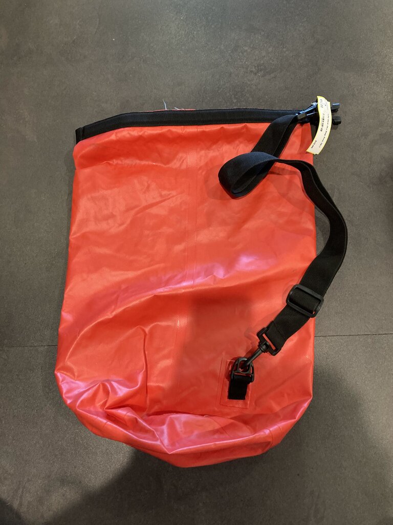 Life Gear Dry Bag, Red, 12L?