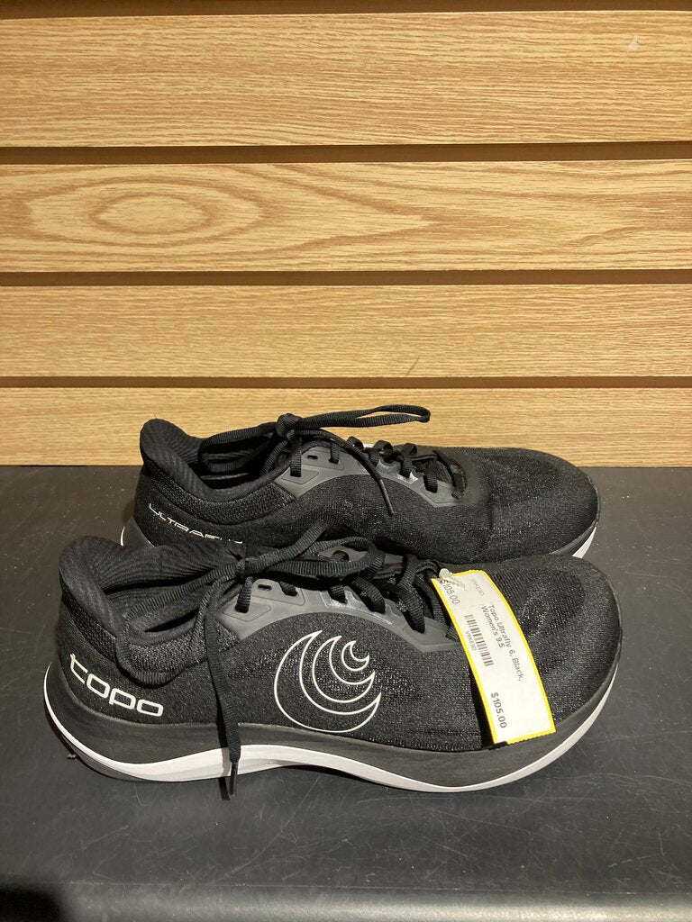 Topo Ultrafly 6, Black, Women's 9.5