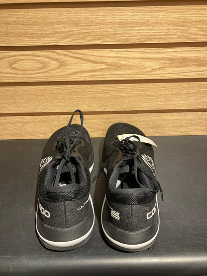 Topo Ultrafly 6, Black, Women's 9.5