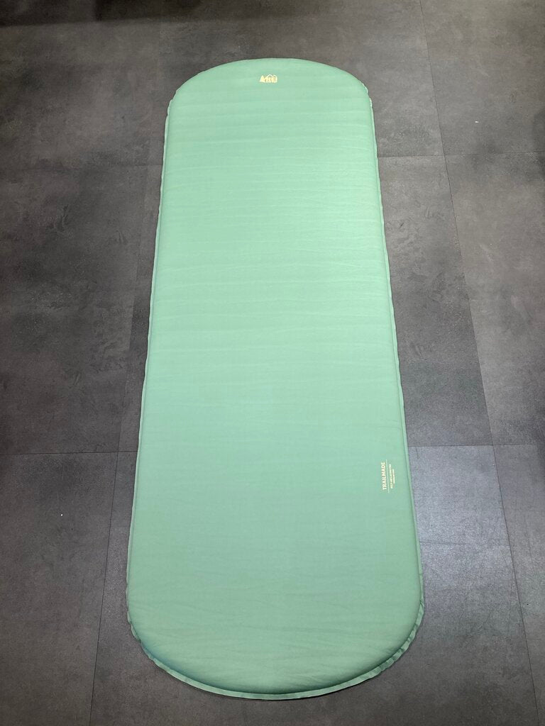 REI Trailmade Self-Inflating Sleeping Pad, Green, 75x25x1.5, 5.5 R-Value