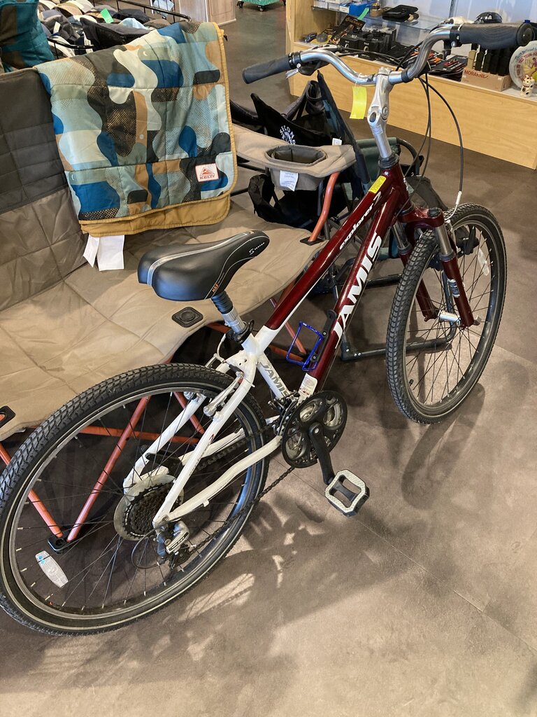 Jamis Explorer 2, Purple/White, 13.5" Frame, 26" Wheel
