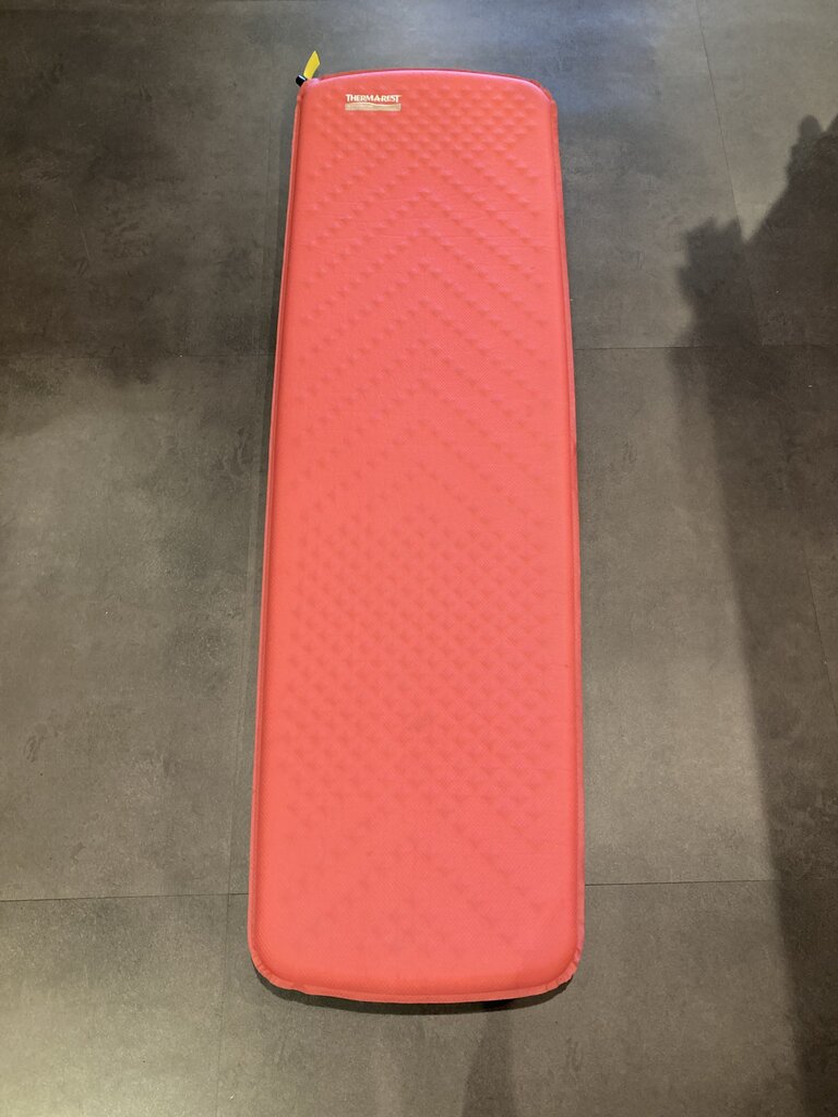 Thermarest Inflatable Sleeping Pad, Pink/Grey, Women's 4 Reg