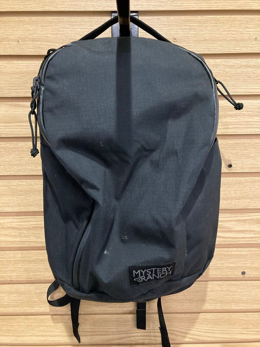 Mystery Ranch Daypack, Black, 20L?