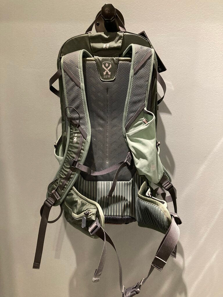 (NWT) Black Diamond Trail Vista Daypack, Blue/Green, 20L