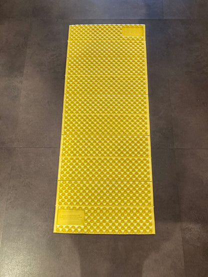 Therm-a-rest Z-Lite Sol Sleeping Pad, Gray/Yellow