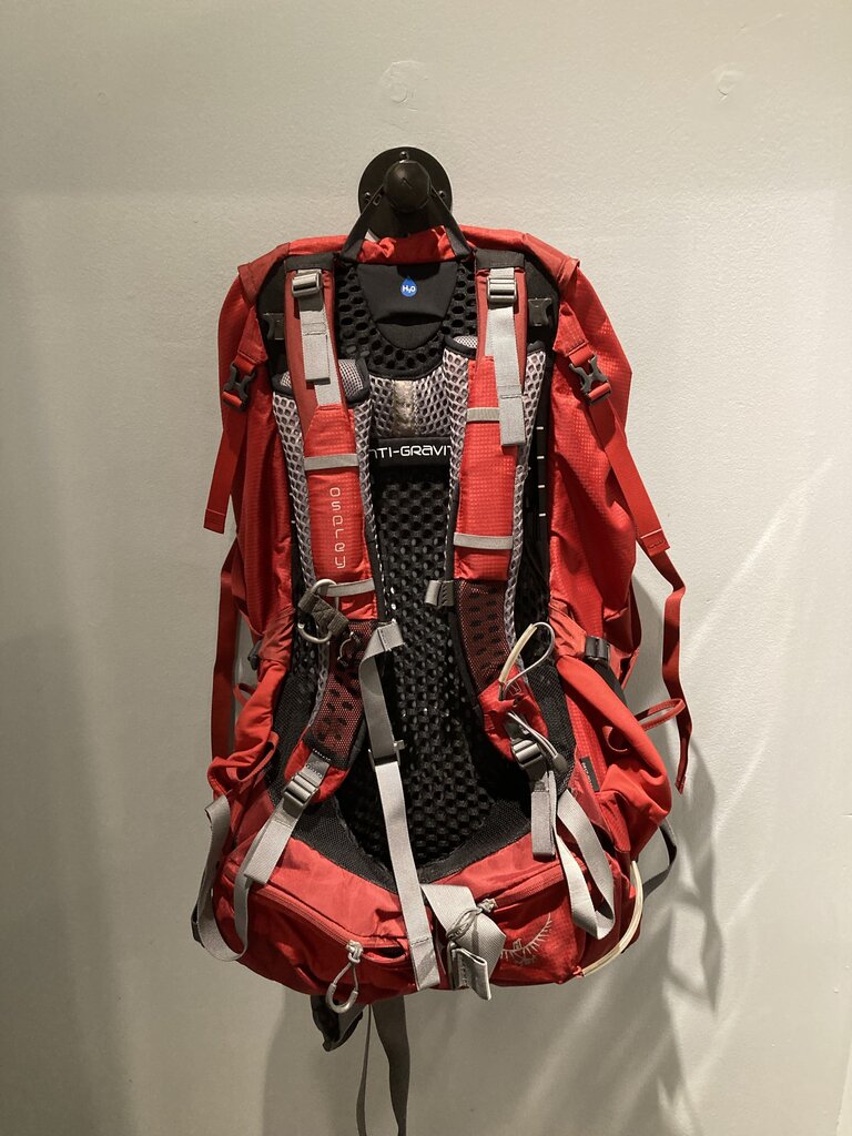 Osprey Atmos AG 65 Backpack, Red, 65L, M