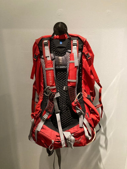 Osprey Atmos AG 65 Backpack, Red, 65L, M