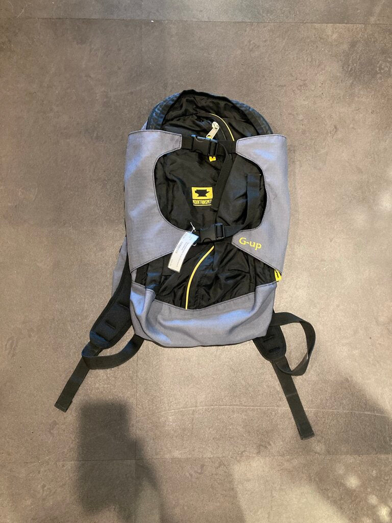 Mountainsmith G-Up Backpack, Grey/Black