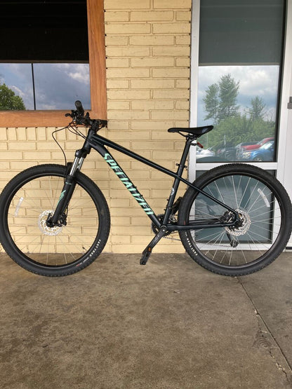 (AS IS) Specialized Pitch MTB, Green/Teal, 27.5" Wheels/M Frame