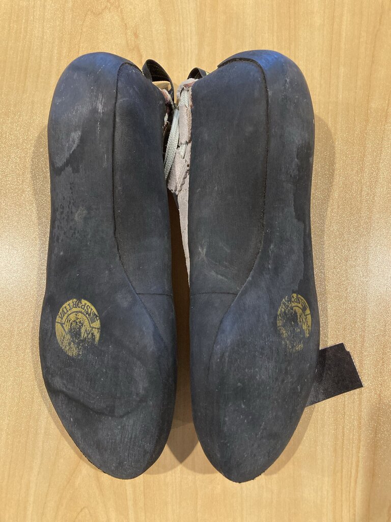 (Wear) La Sportiva Mythos Climbing Shoes, Grey/Light Blue, 37.5