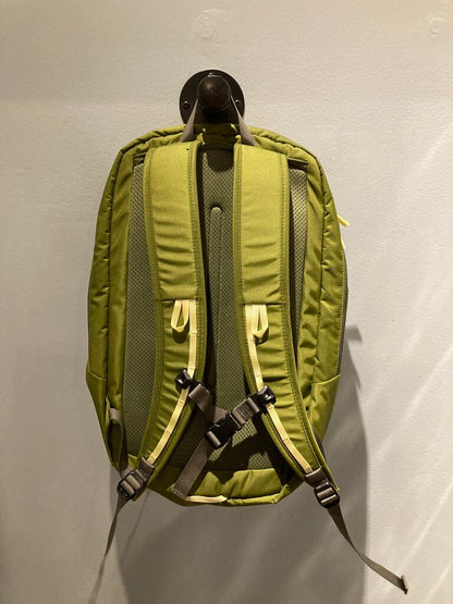 Cotopaxi Vaya 18L Daypack, Green