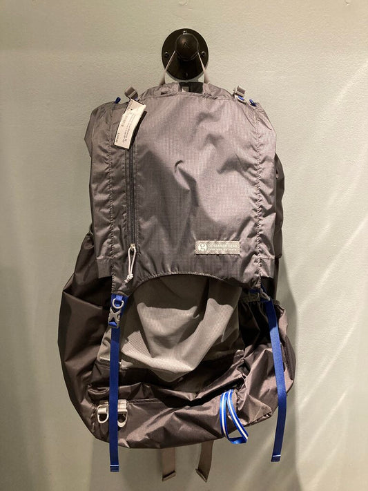 Gossamer Gear Mariposa 60 Backpack, Gray, Large/20"-22" (Unused)