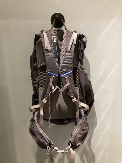 Gossamer Gear Mariposa 60 Backpack, Gray, Large/20"-22" (Unused)