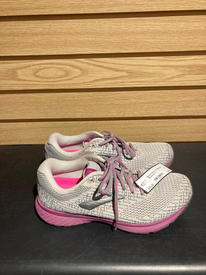 Brooks Revel 3, Pink/Grey, Women's 9