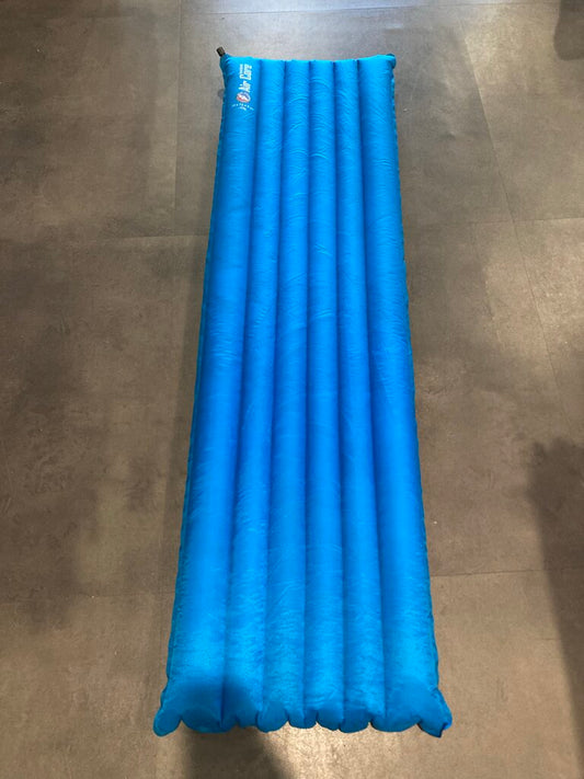 Big Agnes Insulated Air Core Sleeping Pad, Blue, 20x72x3.25