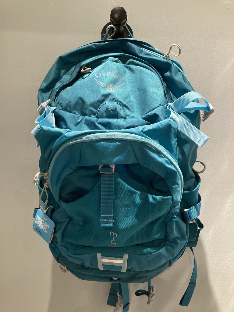 (NWT) Osprey Mira AG 34 Backpack w/ Bladder, Teal